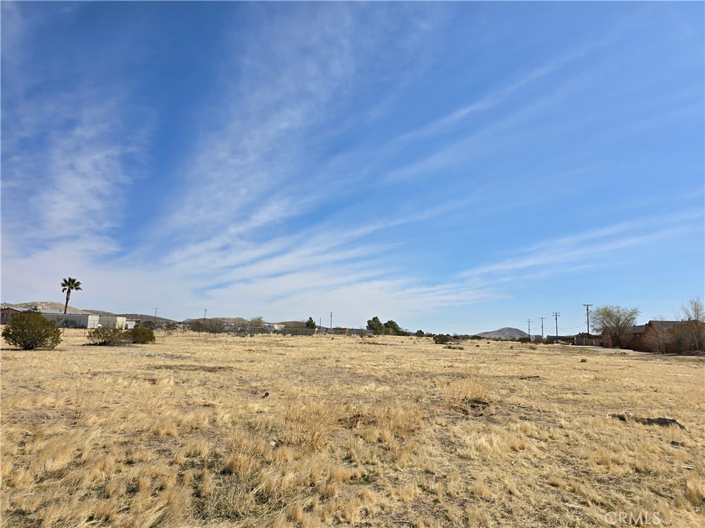 GREAT OPPORTUNITY AWAITING ON THIS 3.68 - ACRE PARCEL IN ROSAMOND SPACE UNIQUE FOR AND INCOME OPPORTUNITY A-1 ZONING.
NEXT TO ROSAMOND PALMS , MOBILE HOME PARK AND NEXT TO ROSAMOND PALMS HOTEL AND OTHER RESIDENTIAL PROPERTIES SURROUNDING.
*****************SELLER VERY MOTIVATED AND JUST HAVE A PRICED REDUCTION**********************************