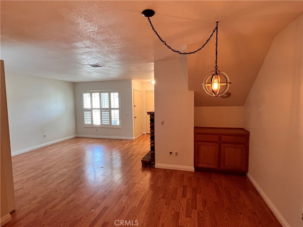 Photo 5 of 19 of 8404 Central Avenue 4 condo