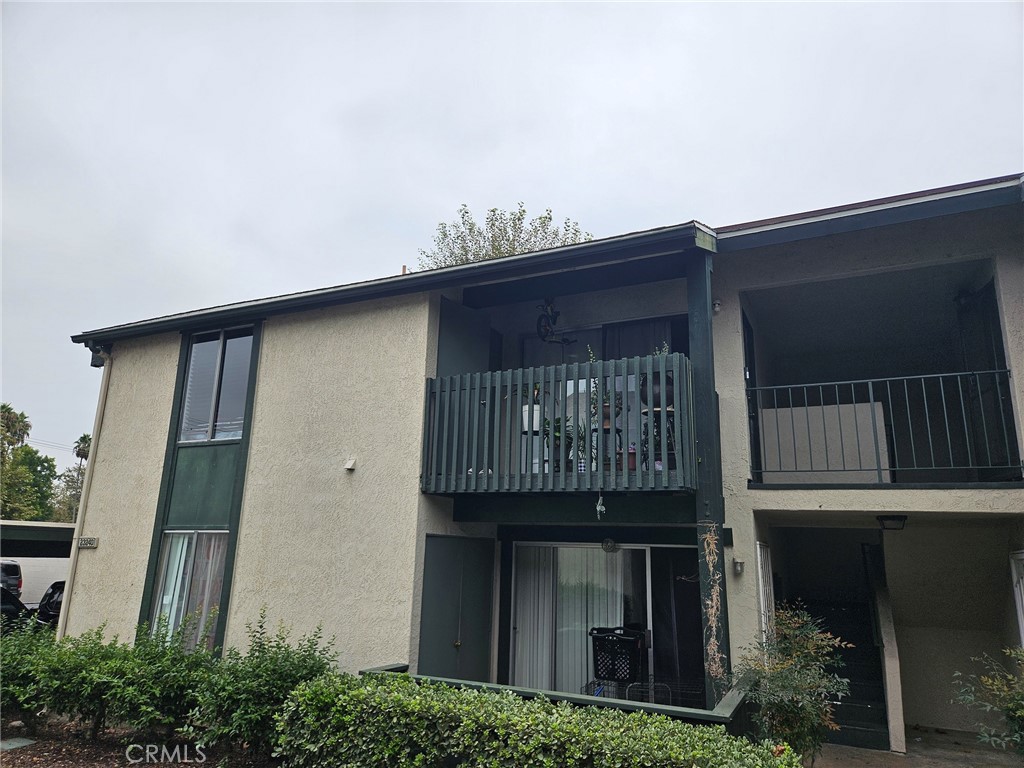 Very well priced upper Aliso Creek Villa condo with new interior paint as well as upgraded kitchen cabinets, newer kitchen sink, garbage disposal and range & oven. The owner has reconditioned this lovely unit for the sale and will work with a buyers reasonable requests
Aliso Creek Villas is a large condominium village with several pools and playgrounds. The unit are less than one mile from the 5 freeway. El Toro road provides public transportation in all directions
The interior features a large front facing living room with a balcony for entertaining. Also found on the balcony are washer and dryer hookups in their own separate closet. This feature will save the owner a lot of money at the laundromat.
The kitchen is spacious with a lot of cabinets and drawers. There is plenty of room for a large kitchen table and chairs, as well as a china cabinet. This room will seat many people at one sitting.
There are two bedroom both very large, which will easily contain a king sized bedroom set and accompanying tables and bureaus. There are two full baths, both with a shower over tub.