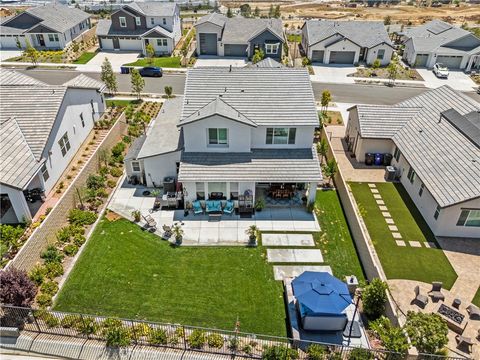 A home in Castaic