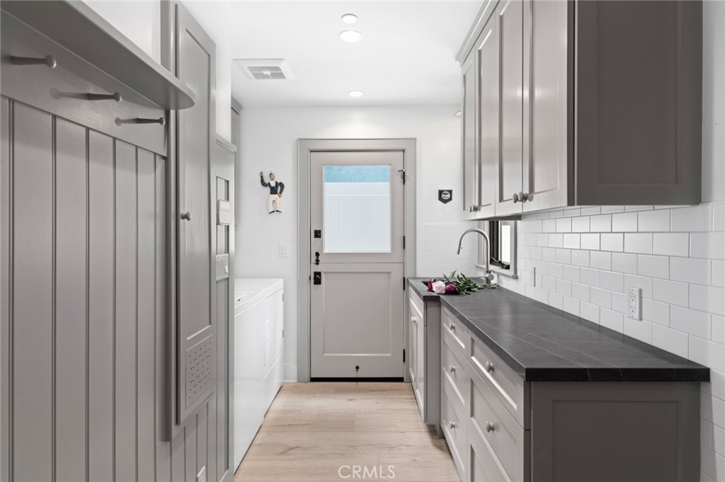 Balboa Island - Little Island (BALL) - Residential Lease
