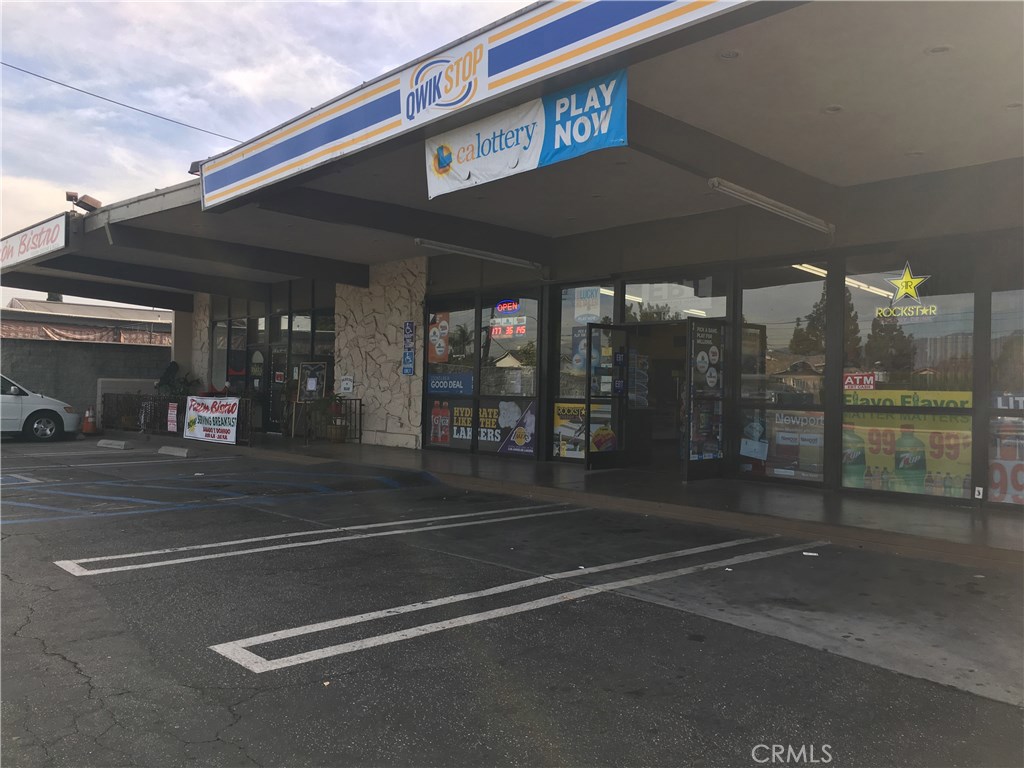 $190,000 Price Reduction Property consists of two Tenants, Convenient Store and Restaurant. Long term triple net leases, 100% occupied,Triple Net Lease. NOI $49,068Yr. @ 4.12% CAP, good location, S/E intersection of Lower Azusa Rd. & Cedar Ave. Nice area, close to Arroyo High School. Please drive by only, do not disturb Tenants. Contact L/A for more details. All information are deemed reliable, but is not guaranteed.