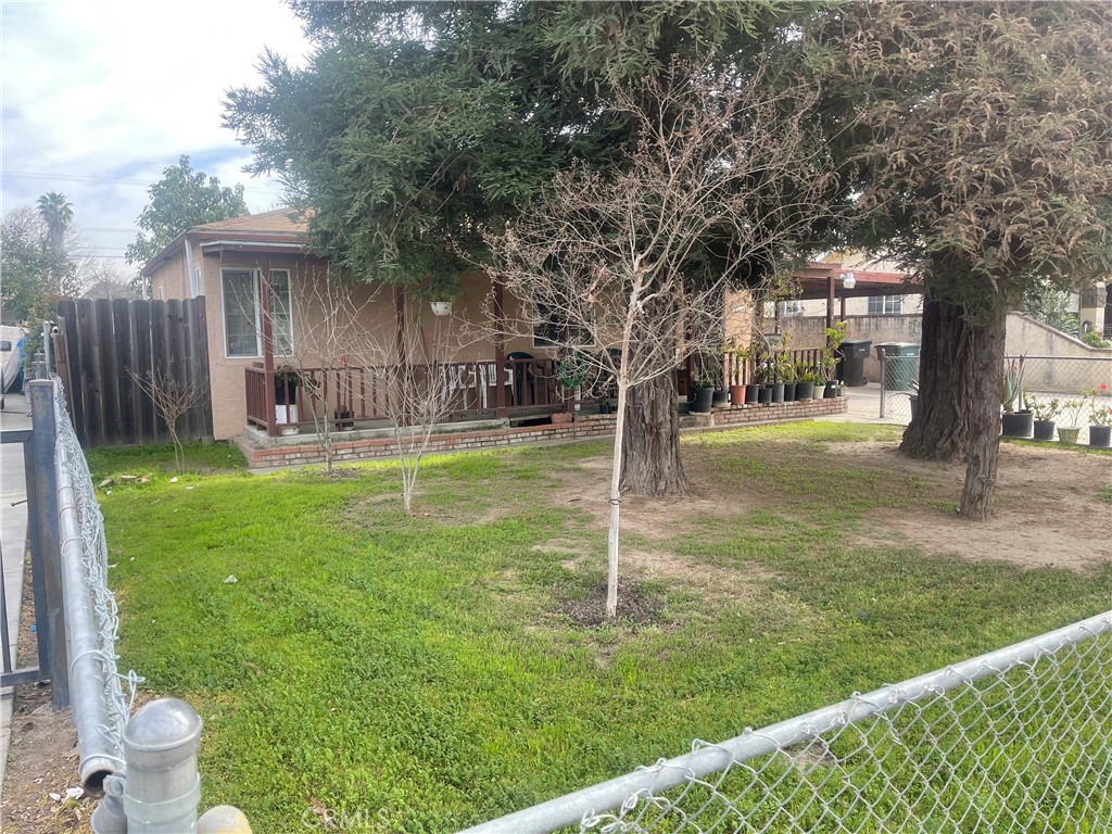 Listing image 4