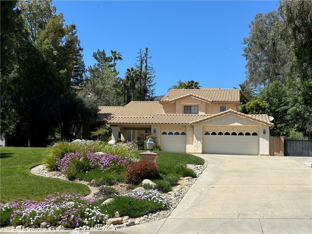 View Redlands, CA 92373 house