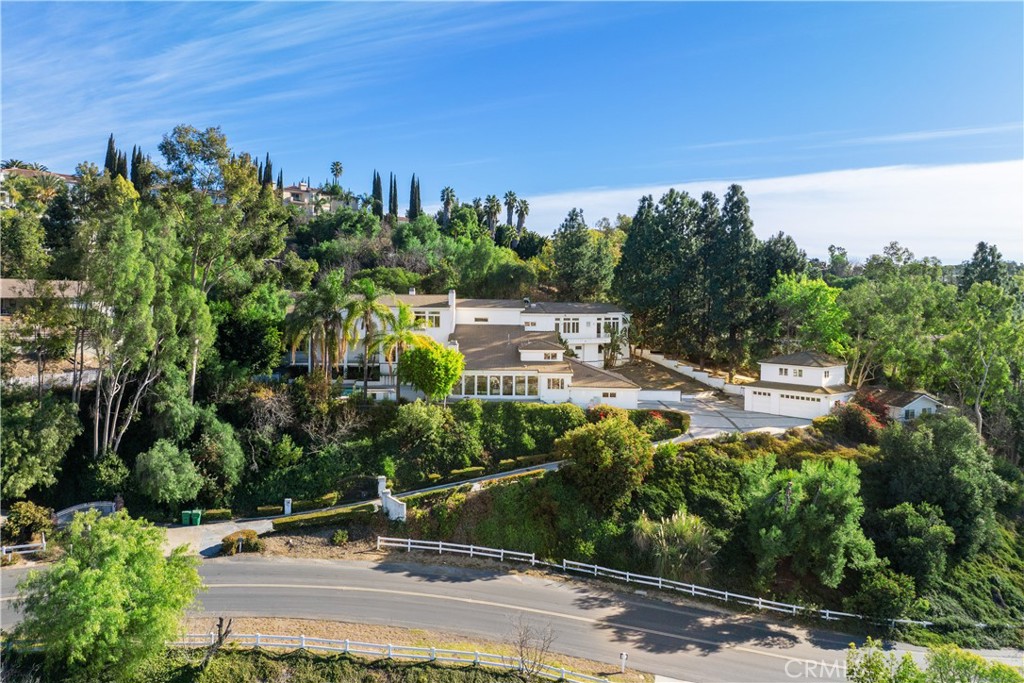2820 Shadow Canyon Road