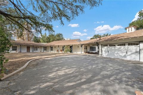 22427 Plummer Street Chatsworth CA 91311