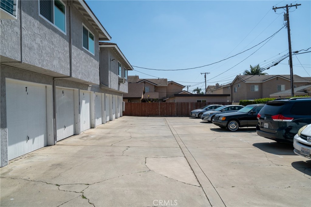 Town Brea Tract - Residential Income