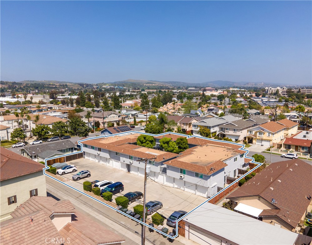 Town Brea Tract - Residential Income