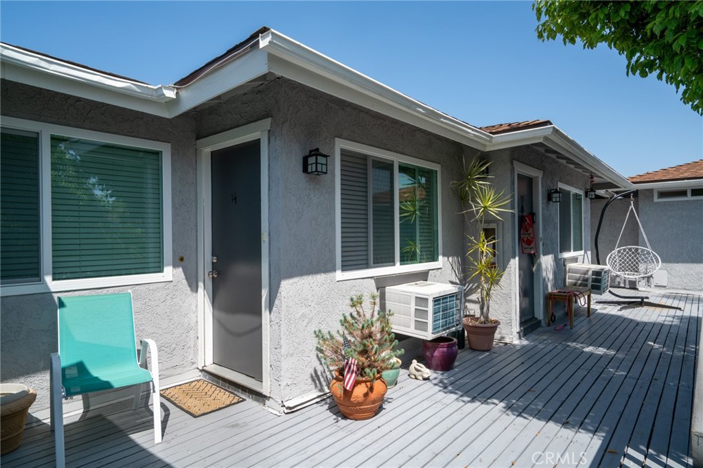 Town Brea Tract - Residential Income