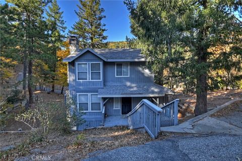 A home in Cedarpines Park