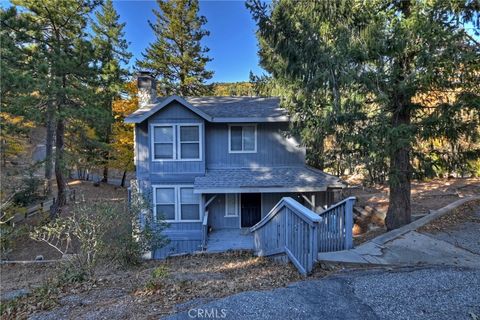 A home in Cedarpines Park