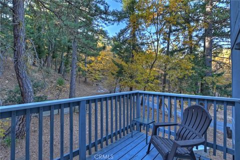 A home in Cedarpines Park