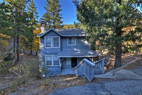 A home in Cedarpines Park