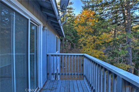 A home in Cedarpines Park