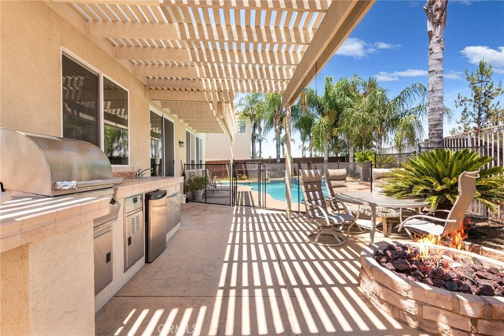 listing image 130729616109633383555