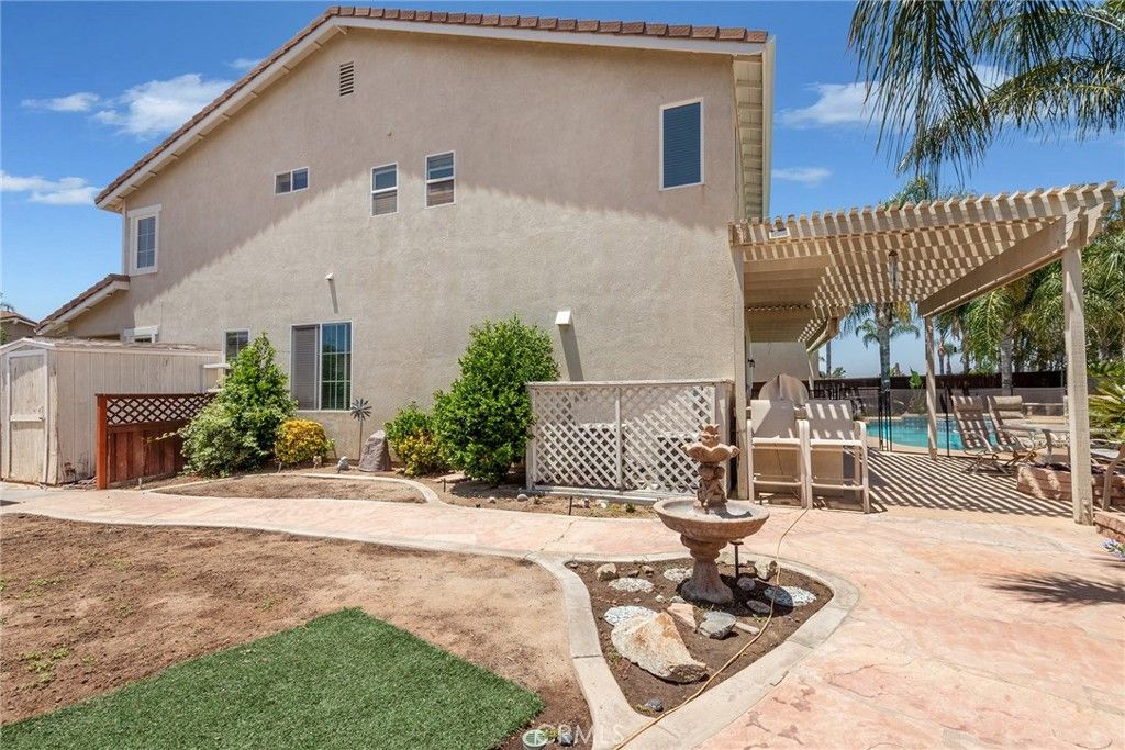 listing image 130722996572972987872