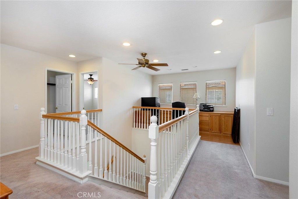 listing image 130726862592453719034