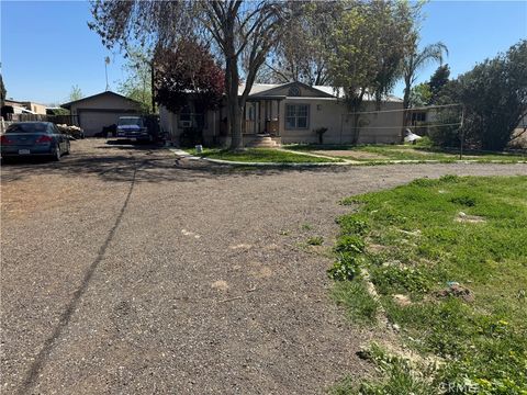 Photo of 4242 Gatson Street, Bakersfield, CA 93314 (MLS # SR25062837)