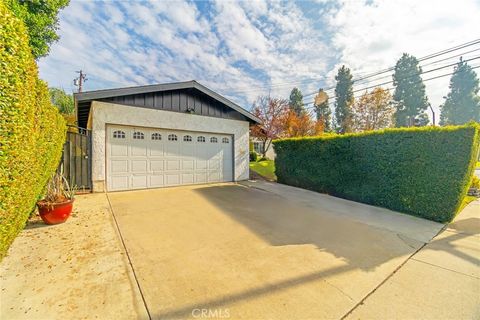 A home in San Dimas