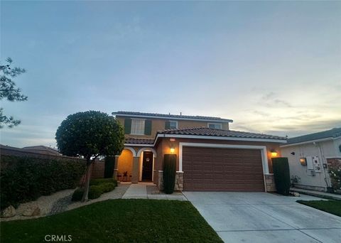 A home in Lake Elsinore