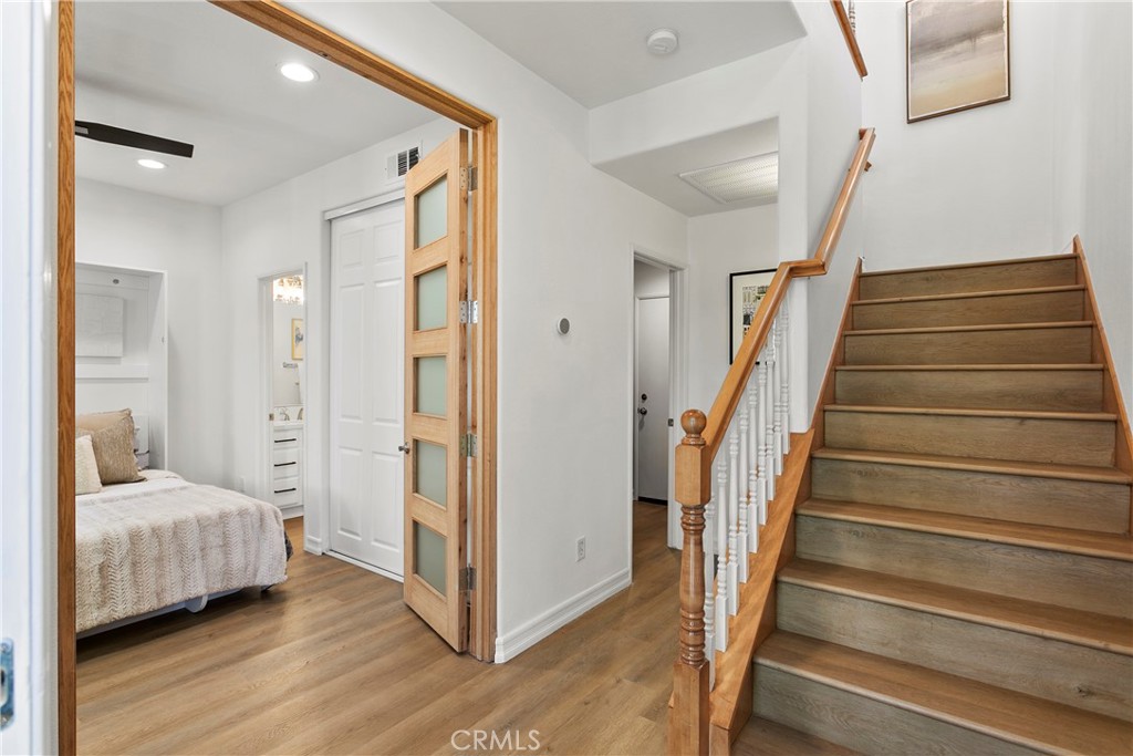 10 Thorp Spring