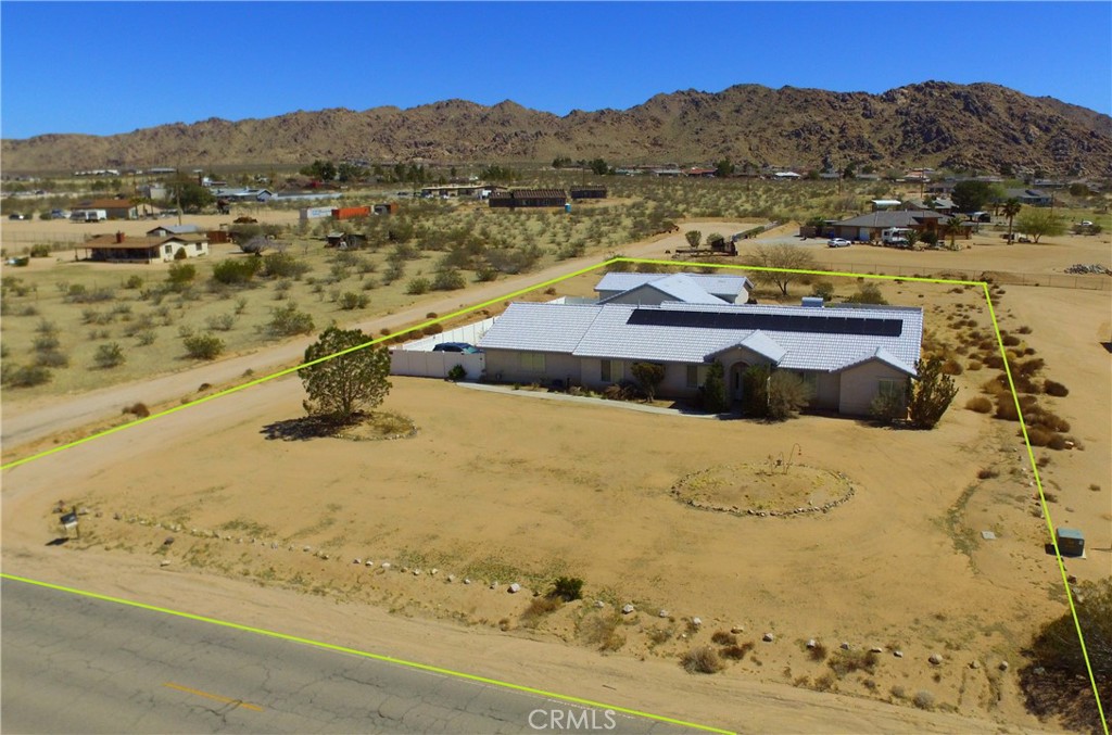 17389 Central Road