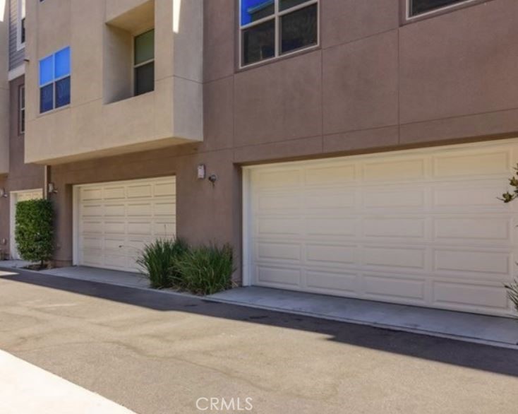 Photo 4 of 10 of 644 Colorado Circle townhome