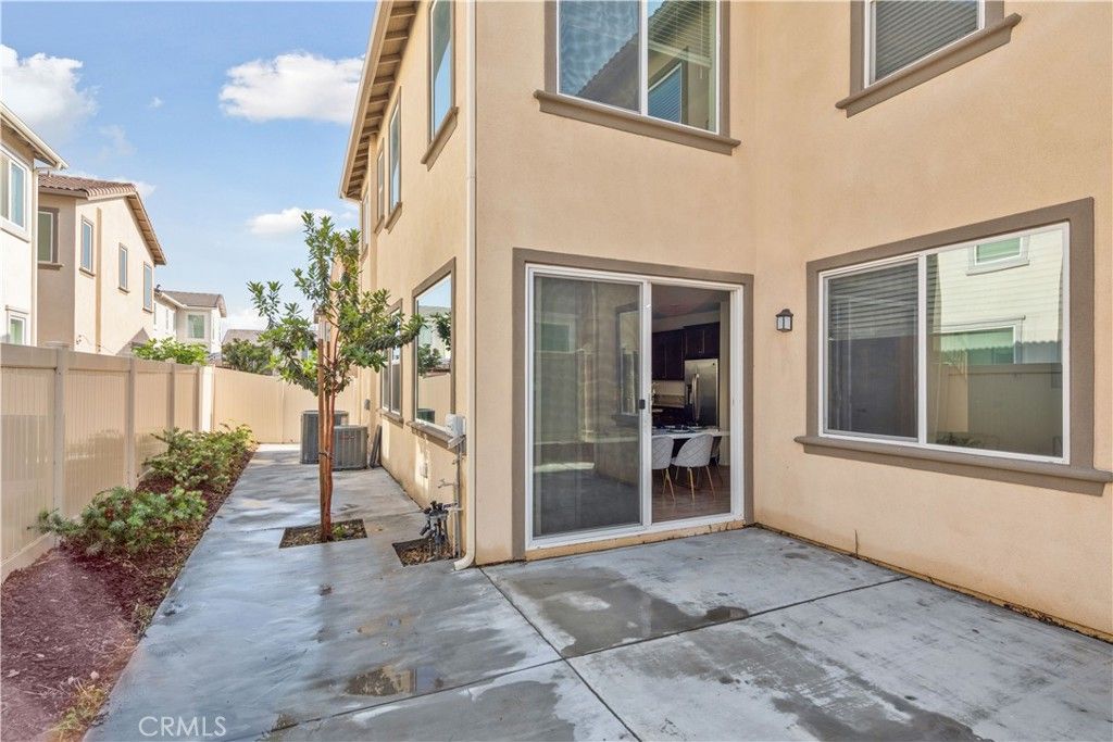 listing image 130725030788388215986