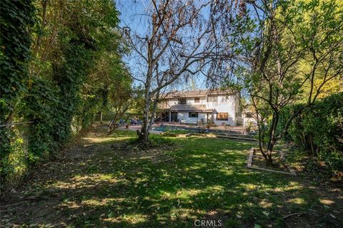 A home in Hidden Hills