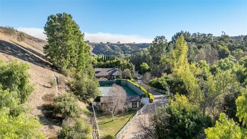 A home in Hidden Hills