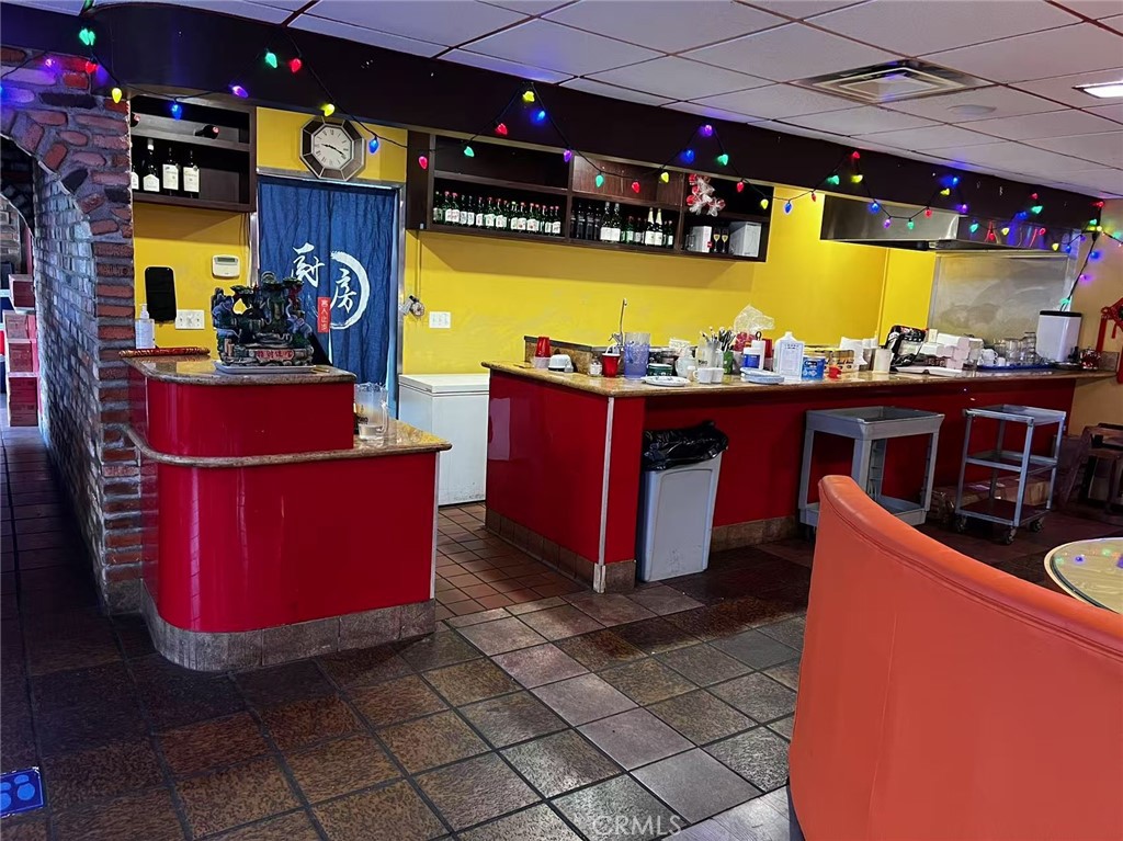 2430 Fullerton Drive