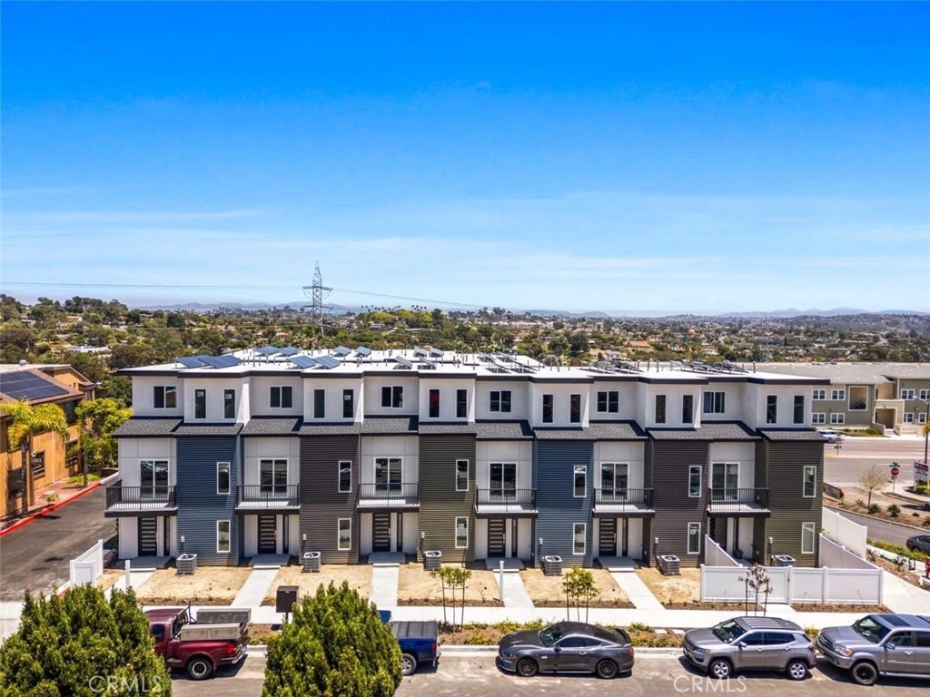 2059 S El Camino Real