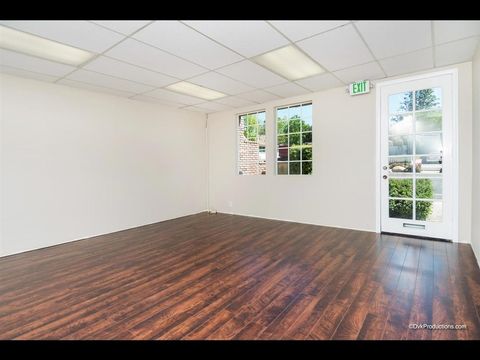 Photo of 707 Civic Center Dr, Vista, CA 92084 (MLS # 180068537)