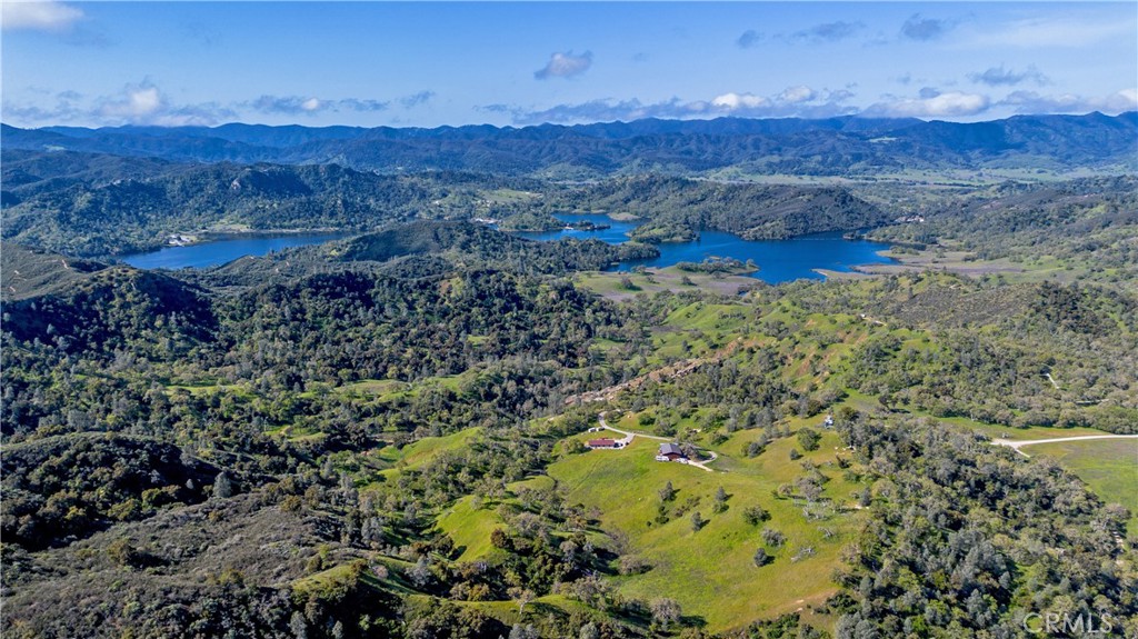 4235 Vista Del Lago