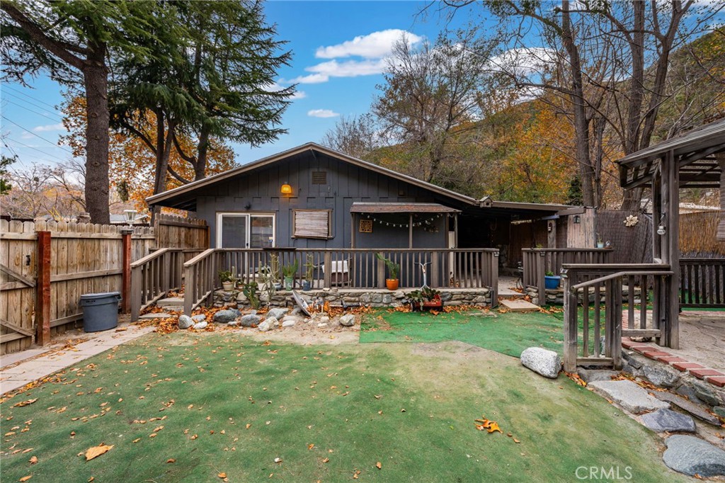 13993 Middle Fork Road