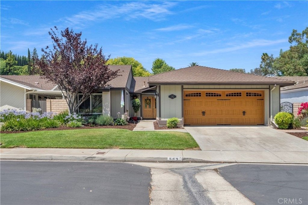 listing image 130726503304171957832