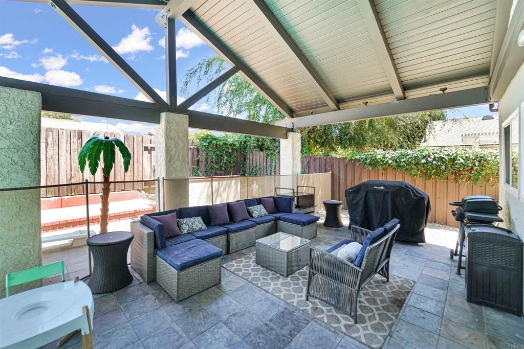 listing image 130721633416572941228