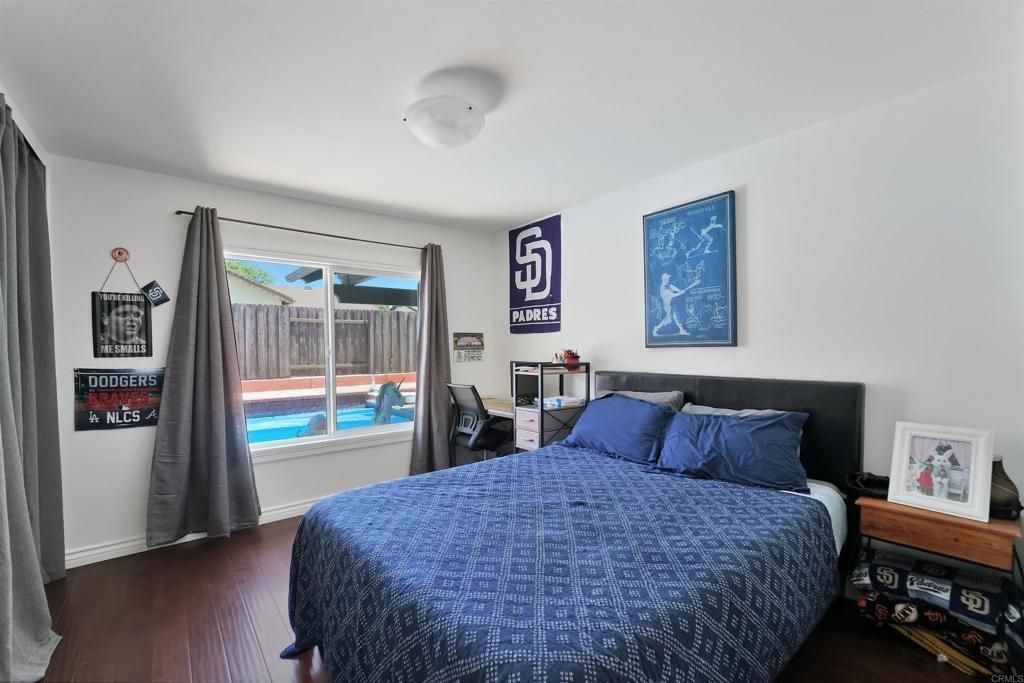 listing image 130728363889984335248