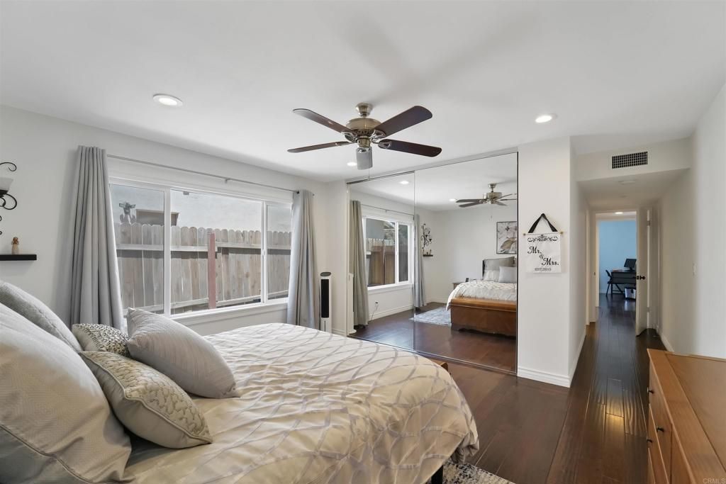 listing image 130729526072866767259
