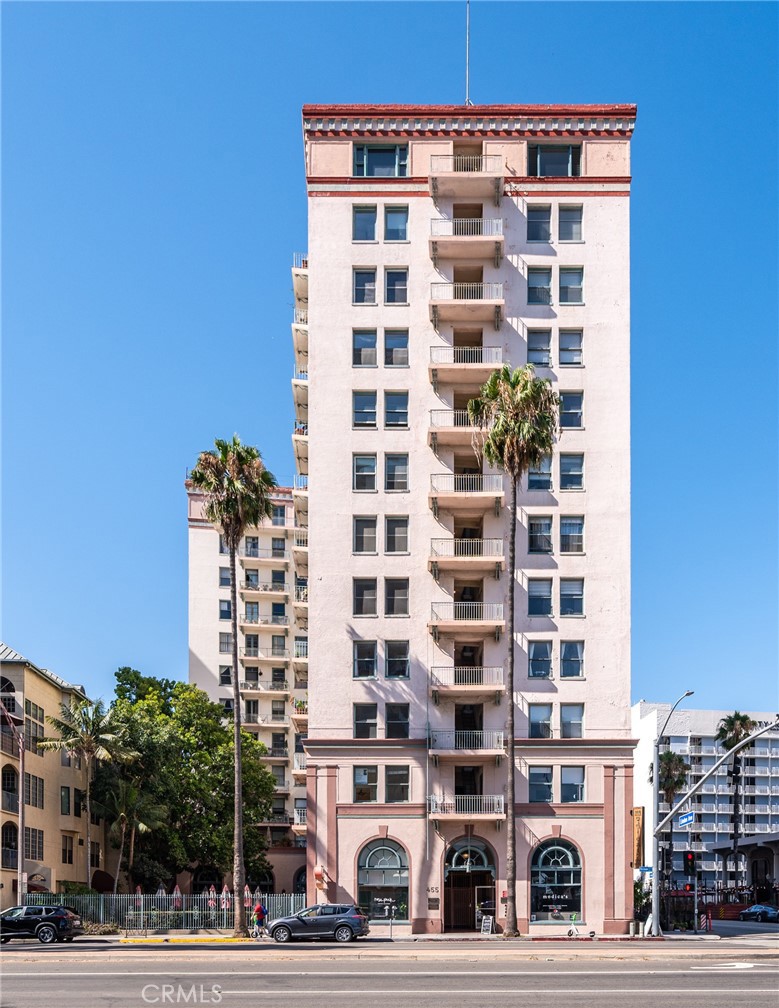 455 E Ocean Boulevard 911