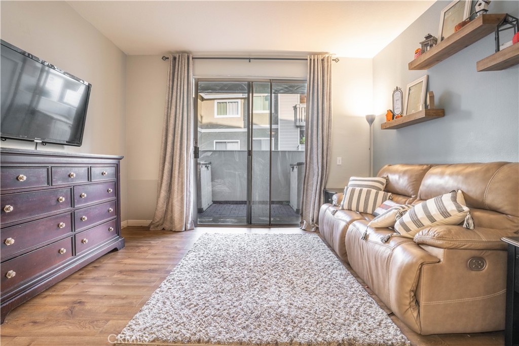 New Horizons (NHOR) - Residential