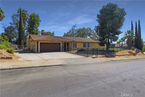 A home in Perris