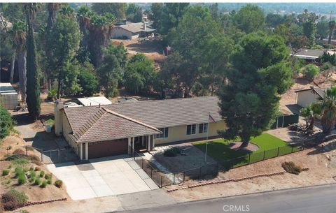 A home in Perris