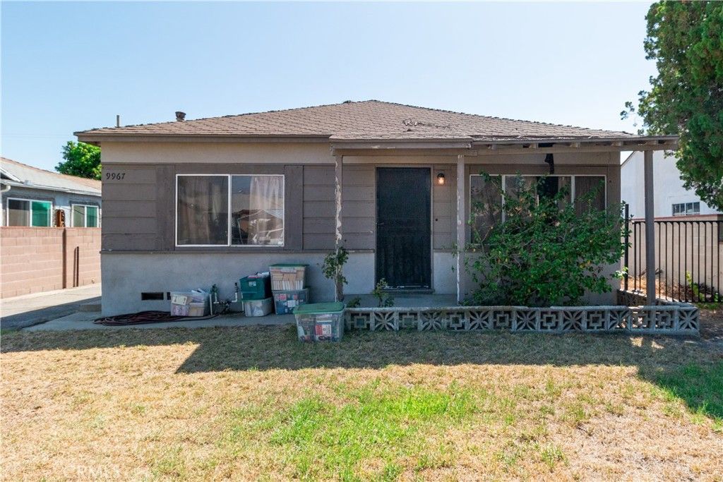 listing image 130721604935411227502