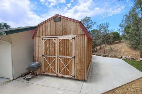 A home in Coarsegold