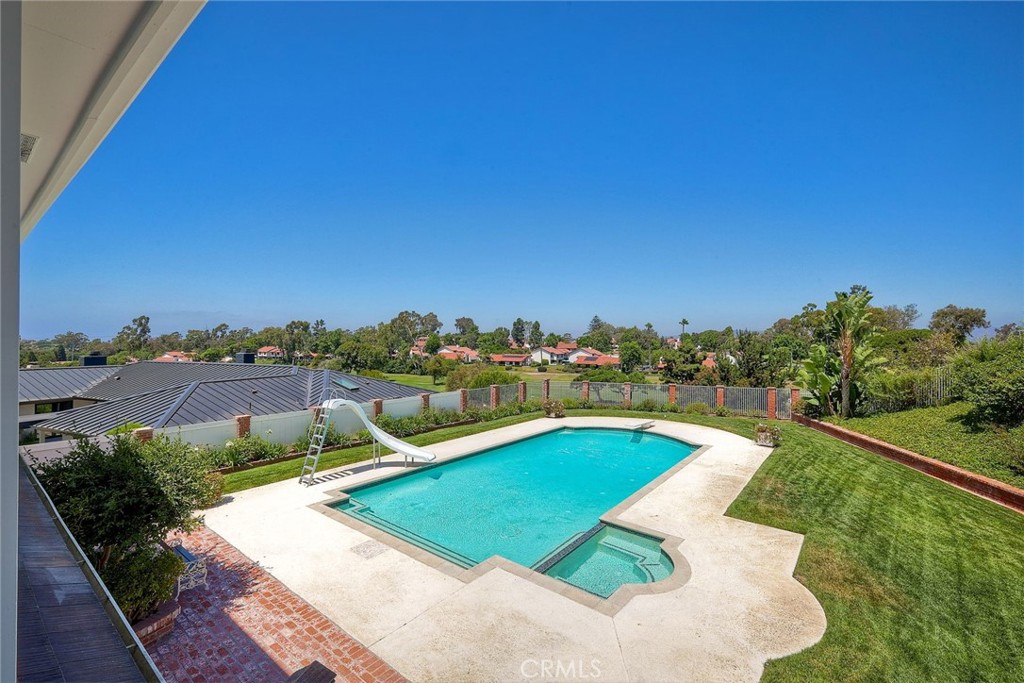 334 Loma Larga Drive