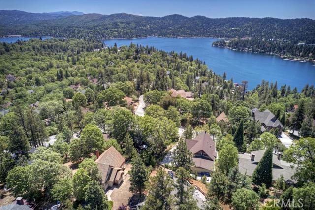 Arrowhead Woods - Residential