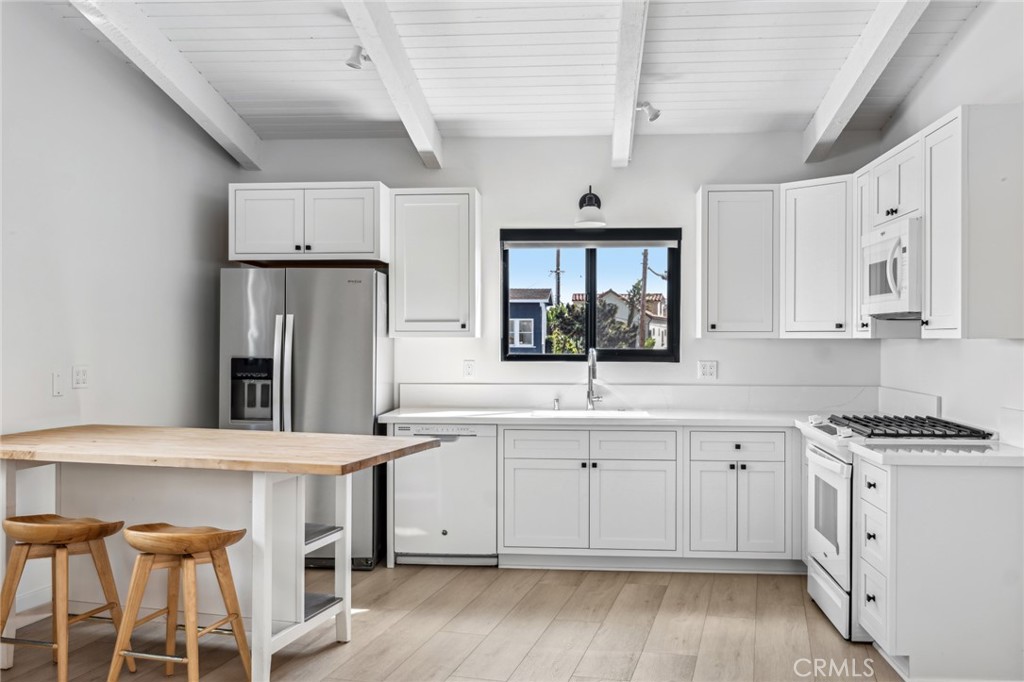 404 S Bay Front B