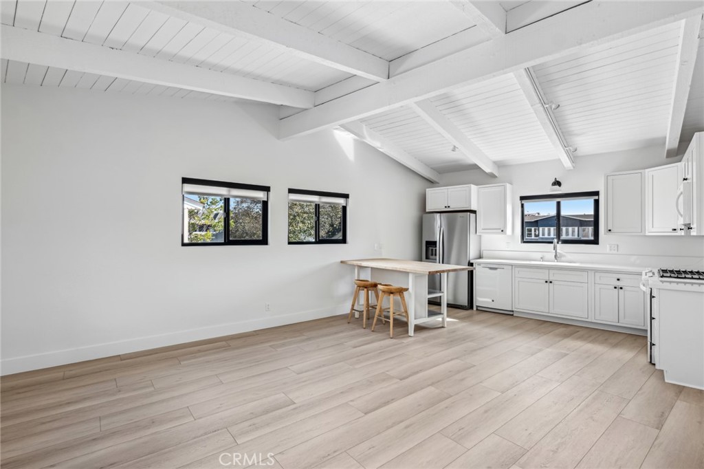 404 S Bay Front B
