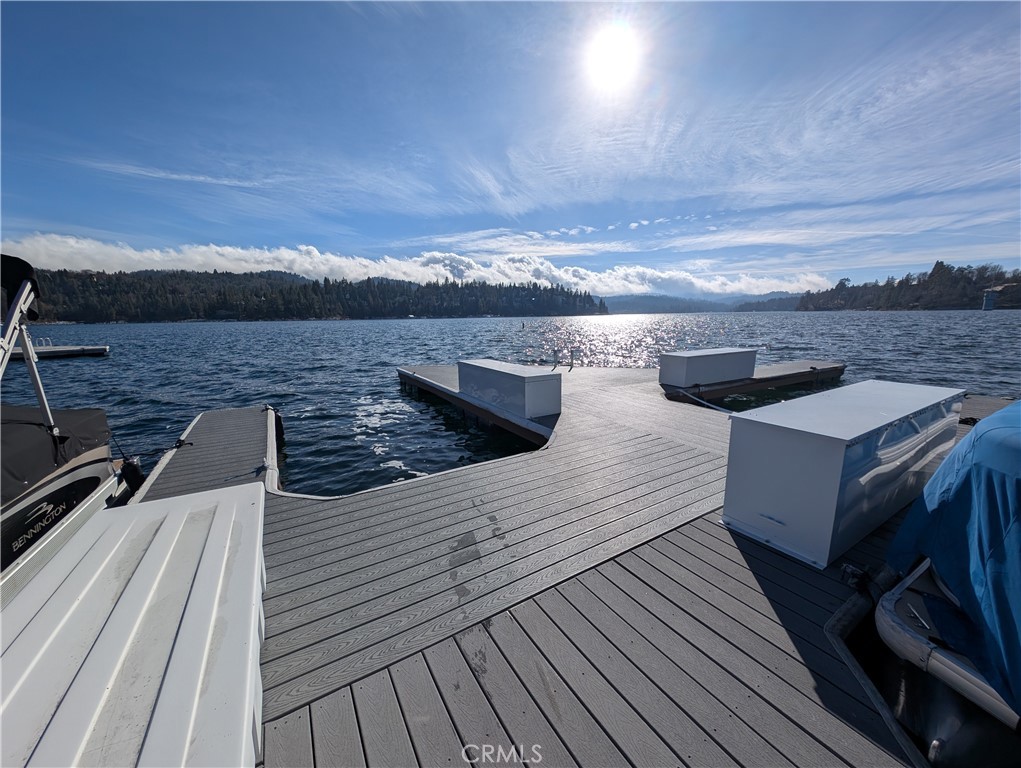 Amazing newer built Trex dock located at Peninsulas Park! NSM 1- Slip 21 is a deep water dock with updated Trex decking, larger and newer updated lock box, plenty of room and is a desirable end slip! Also includes: Larger area at the end slip with swim ladder, fantastic beach area, close to easy ALA access trails, Marina, Gas dock, Marina Store and Peninsula Park! Easy Parking, easy access from ALA Trail 1, BBQs and Peninsula Park. Great Location to see amazing sunsets and also the 4th of July Fireworks!